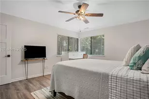 90 Gloucester Rd, Hilton Head Island, SC 29928 - Photo 28