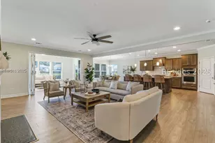 31 Ahoy Dr, Bluffton, SC 29910 - Photo 2