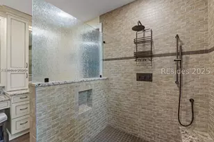 25 Long Brow Rd, Hilton Head Island, SC 29928 - Photo 28