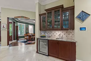 25 Long Brow Rd, Hilton Head Island, SC 29928 - Photo 10