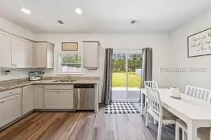 2015 Sanctum St, Ridgeland, SC 29936 - Photo 12