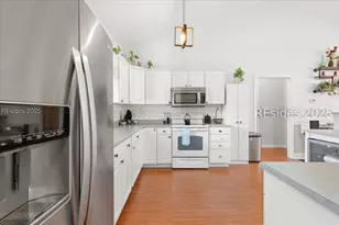 8 Parrot Creek Dr, Okatie, SC 29909 - Photo 18