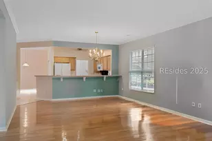 10 Marigold Dr, Bluffton, SC 29909 - Photo 2