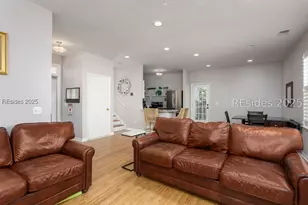 35 Cobblestone Ct, Hilton Head Island, SC 29928 - Photo 14