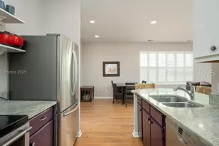 35 Cobblestone Ct, Hilton Head Island, SC 29928 - Photo 8