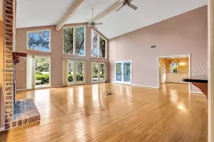 20 Woodbine Pl, Hilton Head Island, SC 29928 - Photo 8