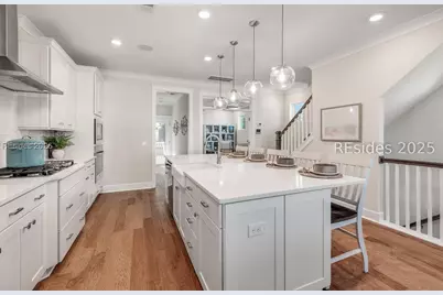 407 Parkside Commons, Bluffton, SC 29910 - Photo 4