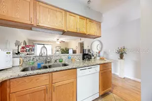 50 Yacht Cv Dr, Hilton Head Island, SC 29928 - Photo 6