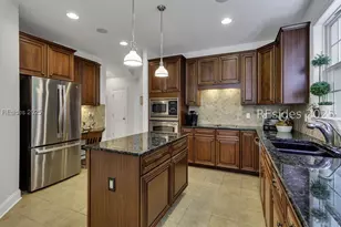 223 Farnsleigh Ave, Bluffton, SC 29910 - Photo 14