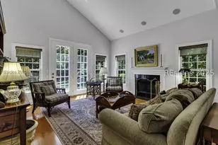 223 Farnsleigh Ave, Bluffton, SC 29910 - Photo 6