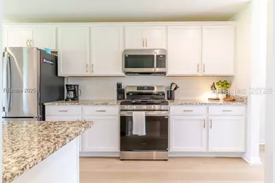 229 Founders Walk, Bluffton, SC 29910 - Photo 6