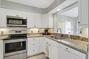 60 Carnoustie Rd, Hilton Head Island, SC 29928 - Photo 12