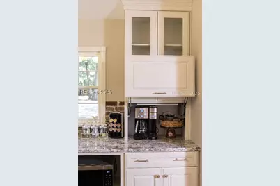 170 Dillon Road, Hilton Head Island, SC 29926 - Photo 8