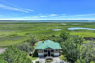 305 Cassique Creek Dr, Ridgeland, SC 29936 - Photo 2