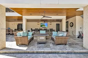 16 Juniper Ln, Hilton Head Island, SC 29928 - Photo 70