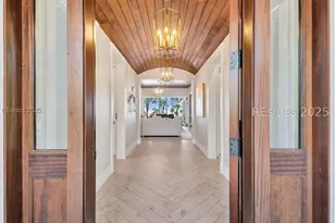 16 Juniper Ln, Hilton Head Island, SC 29928 - Photo 6