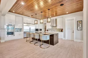 16 Juniper Ln, Hilton Head Island, SC 29928 - Photo 16