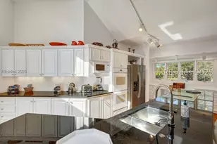 40 Bridgetown Rd, Hilton Head Island, SC 29928 - Photo 20