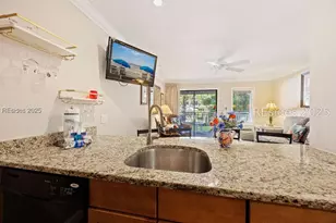 43 S Forest Beach Dr, Hilton Head Island, SC 29928 - Photo 14