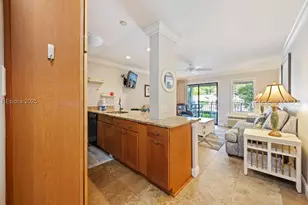 43 S Forest Beach Dr, Hilton Head Island, SC 29928 - Photo 10