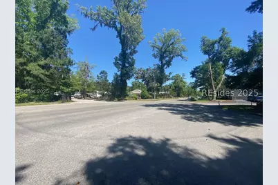 42 Plantation Park Drive, Bluffton, SC 29910 - Photo 4