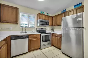663 William Hilton Pkwy, Hilton Head Island, SC 29928 - Photo 6