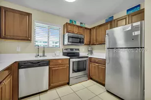 663 William Hilton Pkwy, Hilton Head Island, SC 29928 - Photo 8