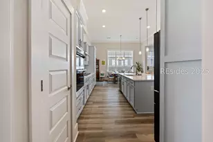 139 Hampton Lake Crossing, Bluffton, SC 29910 - Photo 6