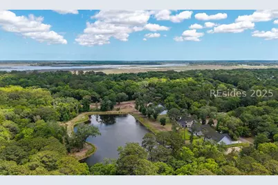 1 Alumni Road, Beaufort, SC 29907 - Photo 28