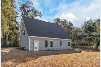 1 Alumni Road, Beaufort, SC 29907 - Photo 24