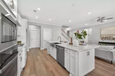 1 Alumni Road, Beaufort, SC 29907 - Photo 10