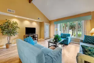 55 Barcelona Rd, Hilton Head Island, SC 29928 - Photo 8