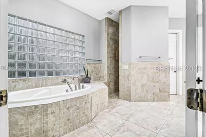 33 N Port Royal Drive, Hilton Head Island, SC 29928 - Photo 30