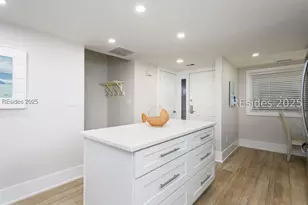 113 Shipyard Dr, Hilton Head Island, SC 29928 - Photo 10