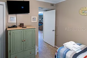 40 Folly Field Rd, Hilton Head Island, SC 29928 - Photo 26