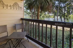 40 Folly Field Rd, Hilton Head Island, SC 29928 - Photo 2