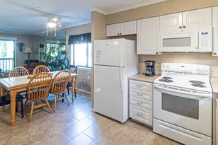 40 Folly Field Rd, Hilton Head Island, SC 29928 - Photo 8