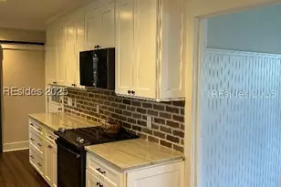 1074 Otter Cir, Beaufort, SC 29902 - Photo 18