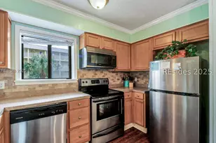 663 William Hilton Pkwy, Hilton Head Island, SC 29928 - Photo 8