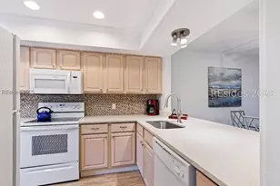 70 Lighthouse Rd, Hilton Head Island, SC 29928 - Photo 4