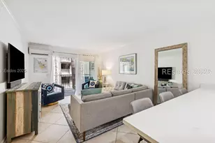 15 S Forest Beach Dr, Hilton Head Island, SC 29928 - Photo 6