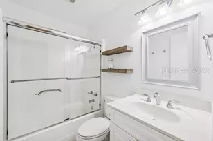 15 S Forest Beach Dr, Hilton Head Island, SC 29928 - Photo 16