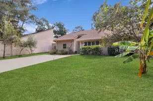 8 Water Oak Dr, Hilton Head Island, SC 29928 - Photo 2