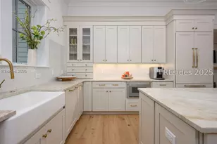 127 Hunting Lodge Rd, Bluffton, SC 29910 - Photo 10