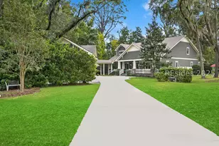 7 Normandy Cir, Bluffton, SC 29910 - Photo 2