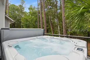 2 Ravenwood Rd, Hilton Head Island, SC 29928 - Photo 78