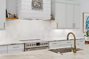 2 Ravenwood Rd, Hilton Head Island, SC 29928 - Photo 32