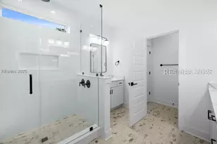 111 Willow Point Rd, Beaufort, SC 29906 - Photo 20