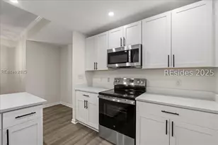 4924 Bluffton Pkwy, Bluffton, SC 29910 - Photo 10