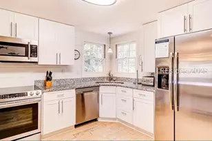 70 Shipyard Dr, Hilton Head Island, SC 29928 - Photo 8